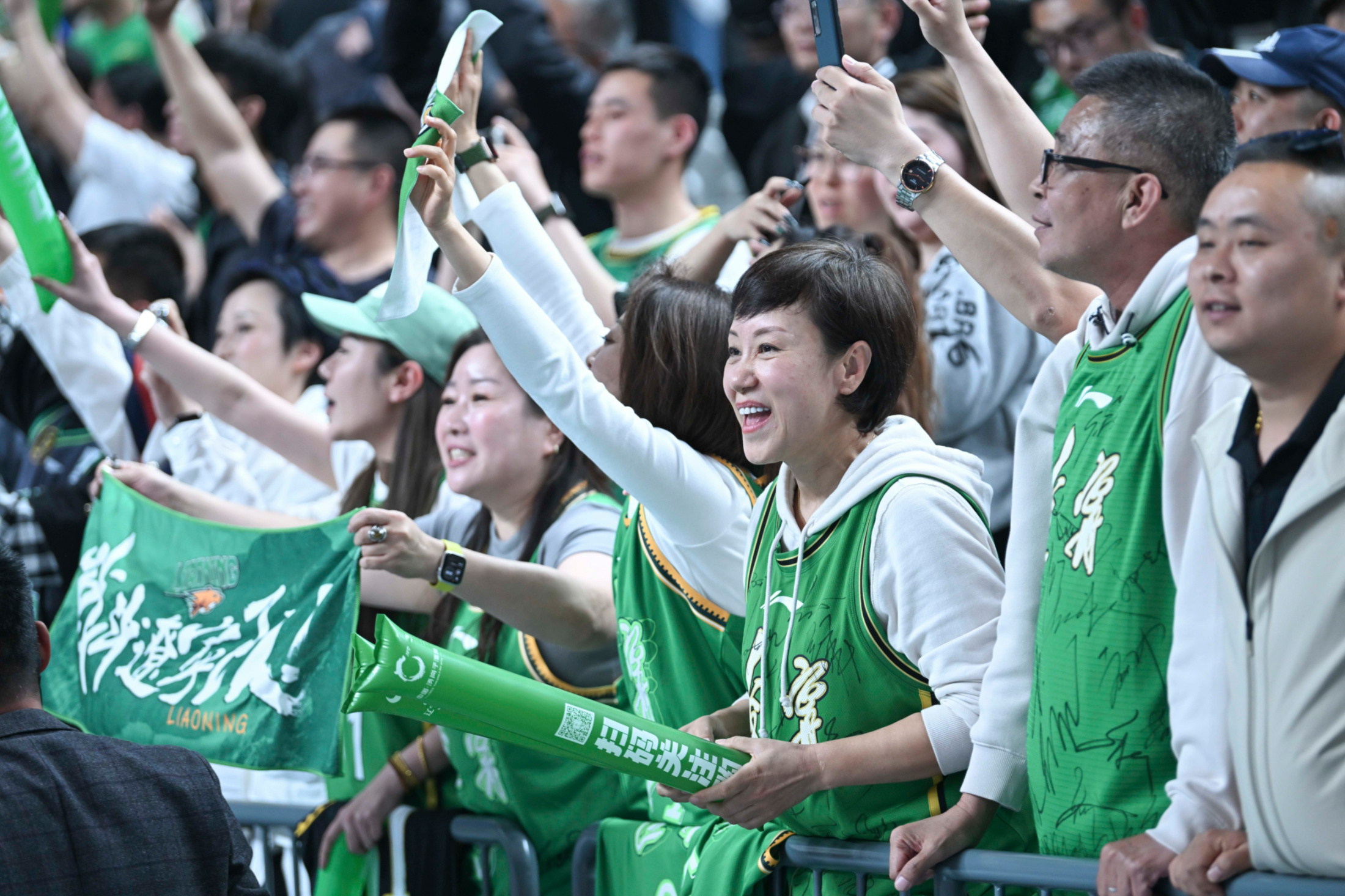 辽宁队击败上海，取得两连胜