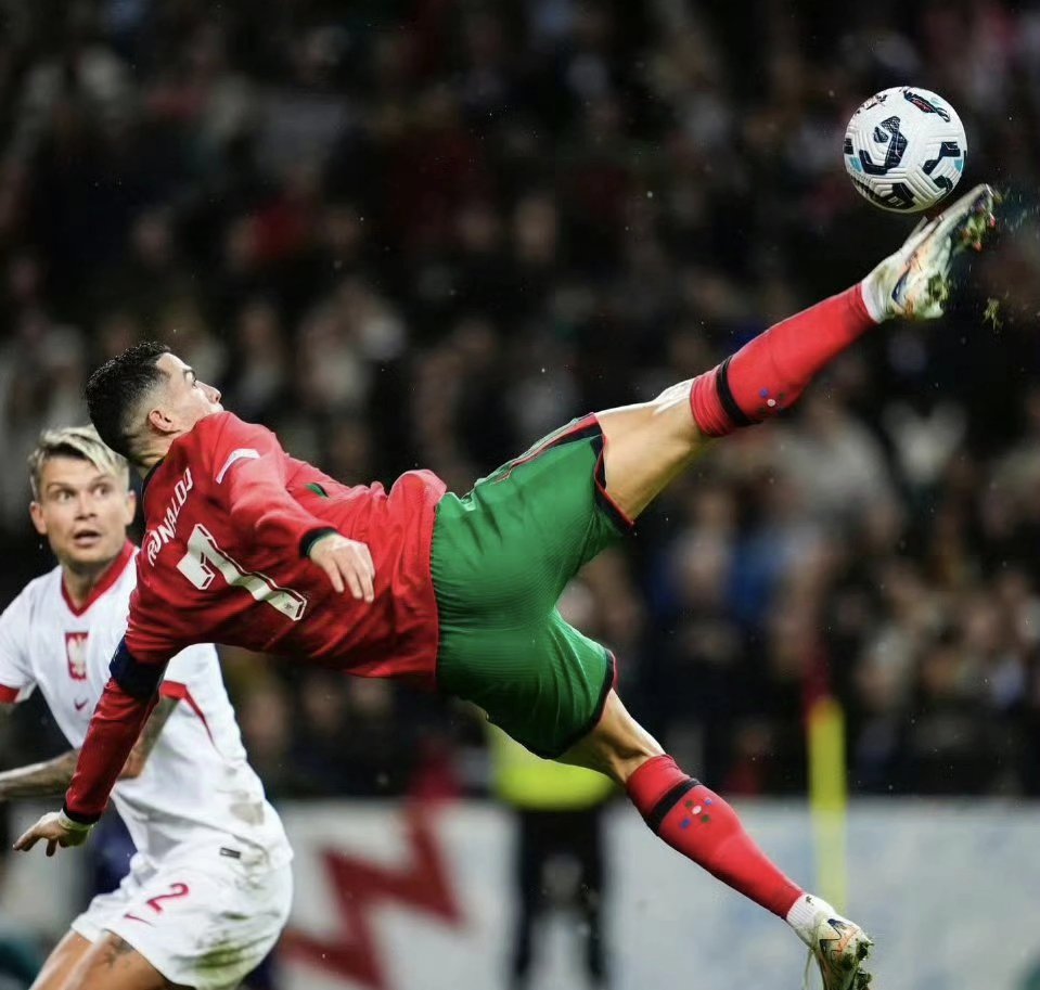 波兰队惊险击败瑞士，挺进欧国联强